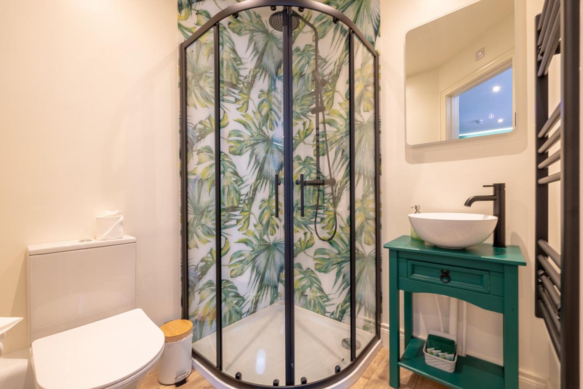 Boutique Stays At 78 Бангор Екстериор снимка